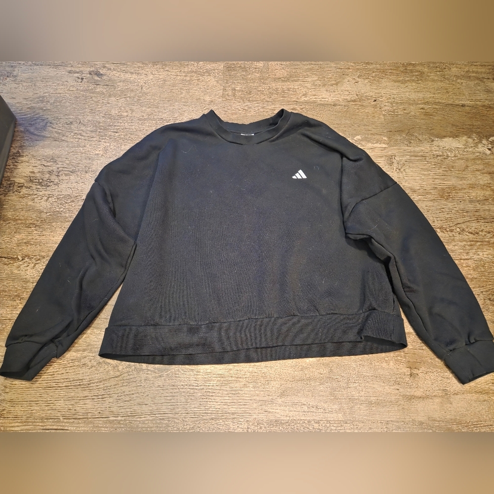 Adidas women's XL cropped sweatshirt black embroidered logo